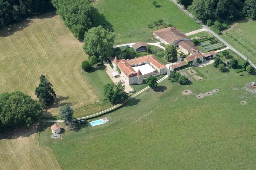 Chateau De Lerse Perignac (Charente) Exterior photo